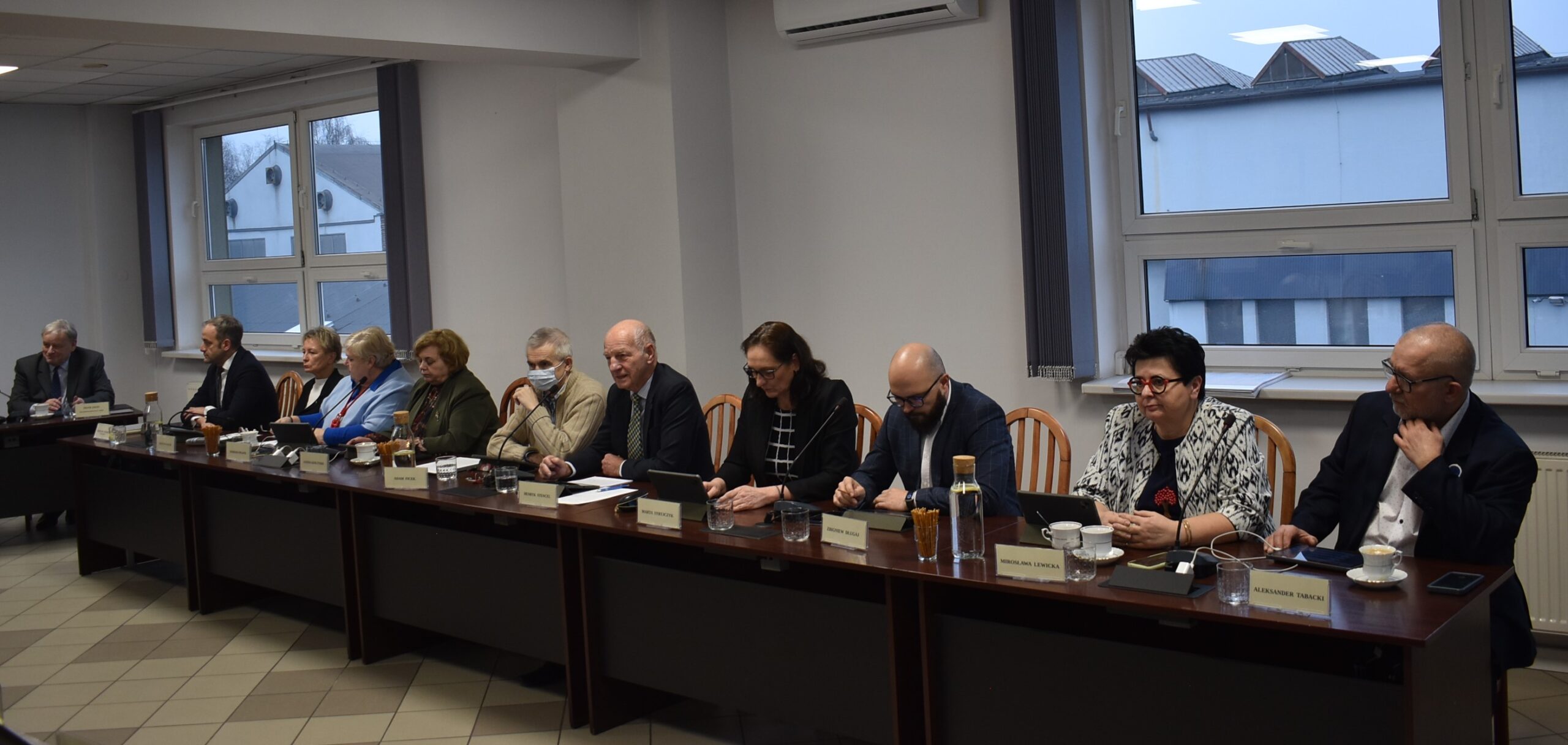 Radni w trakcie sesji Rady Powiatu 28 stycznia 2026 roku